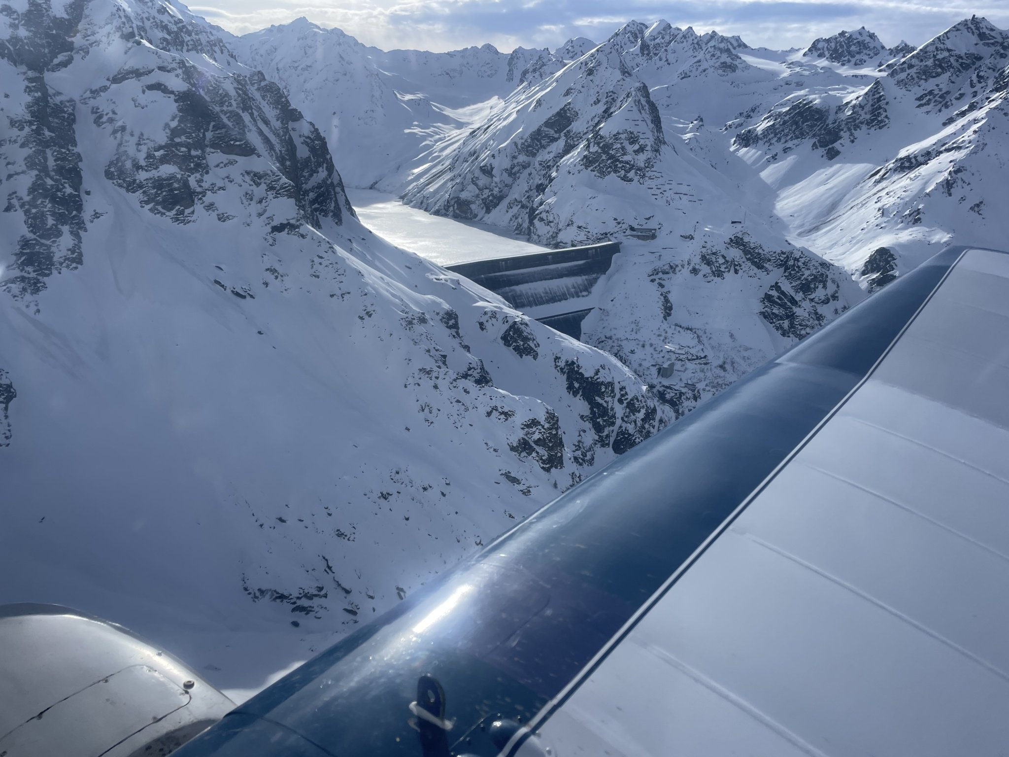 Grand Dixance Staumauer, Steigflug zum Rosablanche