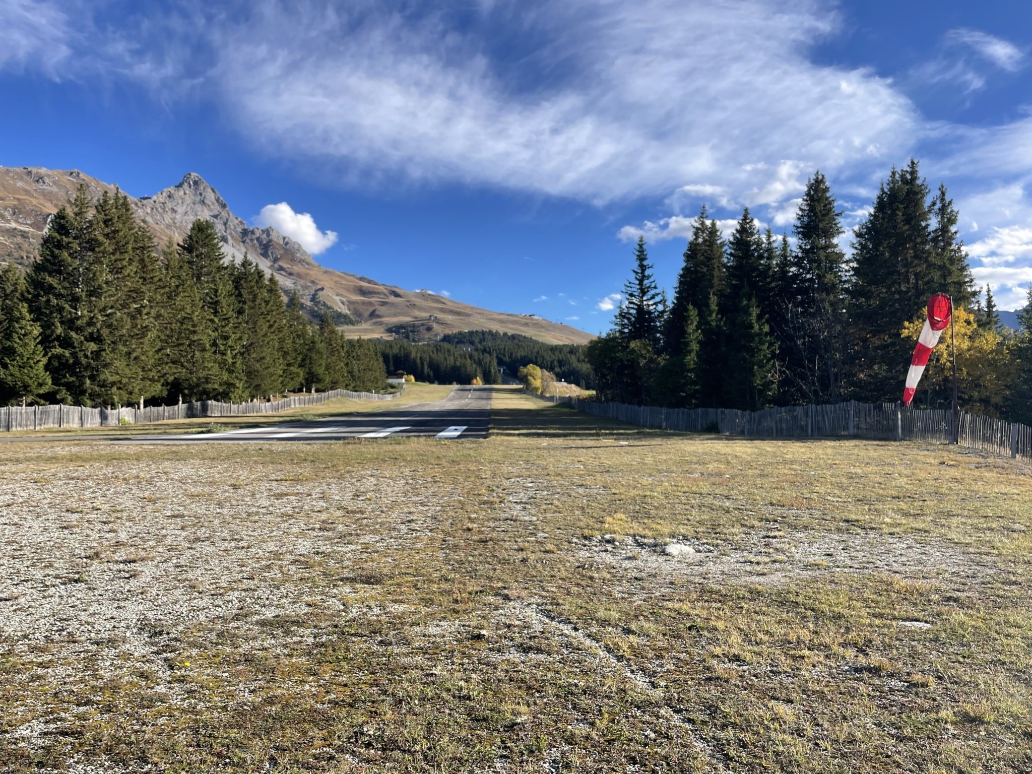Piste in Méribel in Anflugrichtung