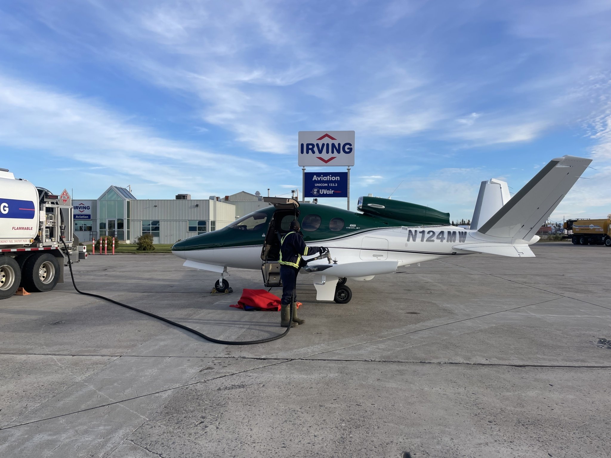 Ferry flight LSZH-KTMB, N124MW